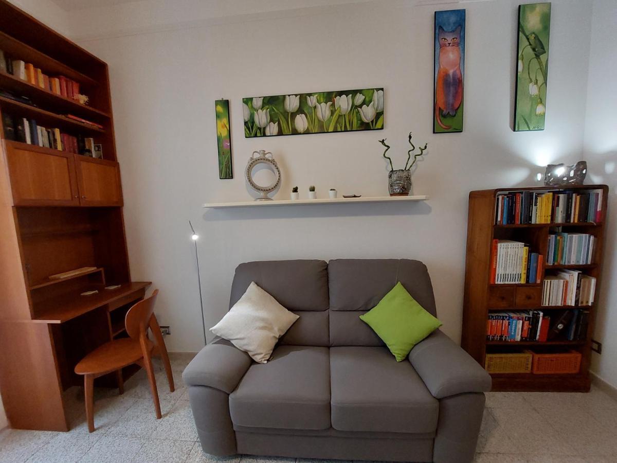 C R A Zy For Rhome Řím Exteriér fotografie